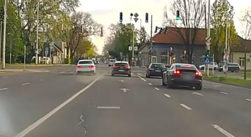 Porsche és BMW vívott vérfagyasztó csatát a belvárosban – ezt rögzítette a fedélzeti kamera