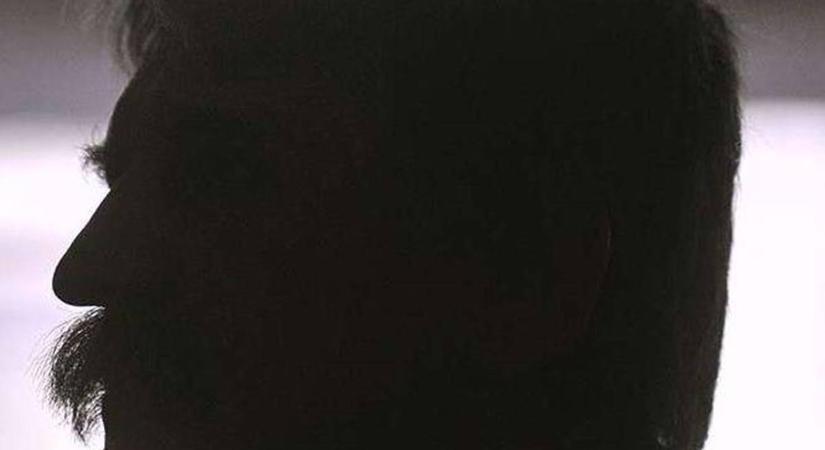 Kövér László -akit ‘lesz szerencsék’ a továbbiakban is eltartani- utat mutatott a még Fidesz-funoknak: ‘politikai közösségünknek is össze kell szednie magát’