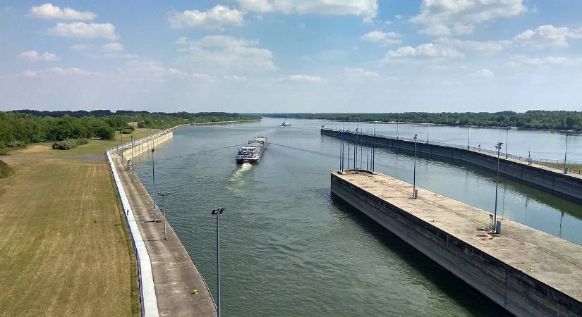Tavaszi mesterséges árhullám indul a Duna mellékágrendszerében
