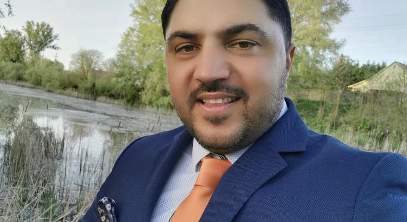 A ráckevei képviselőtestület megszüntette a fideszes Jakab Mihály megbízatását, mert méltatlanná vált arra