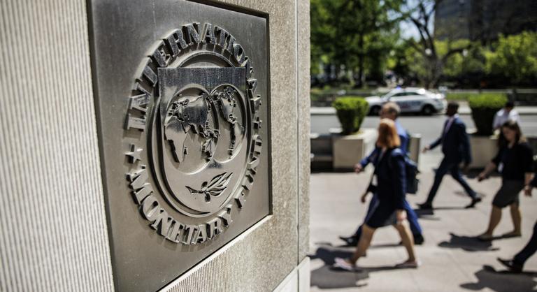 Ettől a döntéstől óva int minden európai országot a Nemzetközi Valutaalap