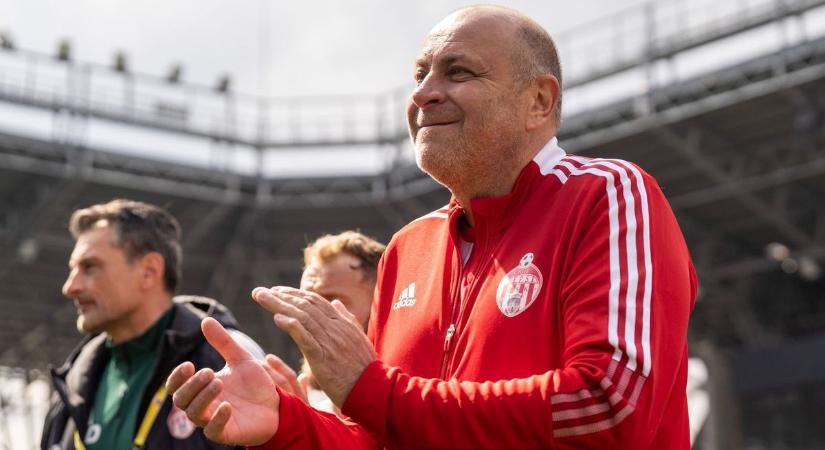 „Nincs okuk kivonulni” – az elnököt kérdezgetik a játékosok, hogy mi lesz a kormányváltás után