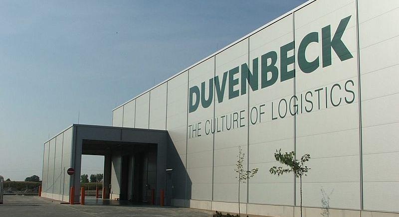 Összeomlás szélén a Duvenbeck, eladó lett az autóipari logisztikai óriás