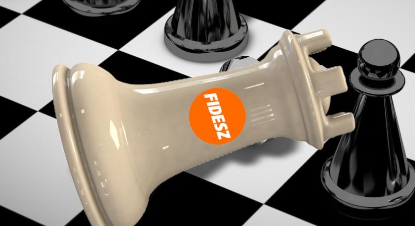 Leomló bástyák - Rózsa Péter jegyzete