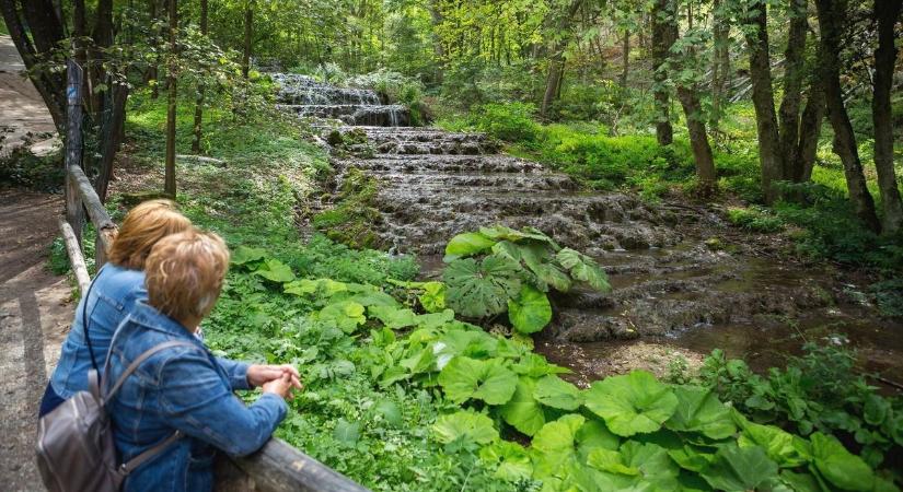 A szombati kirándulásra érdemes esőkabáttal indulni, pillanatok alatt változhat az idő