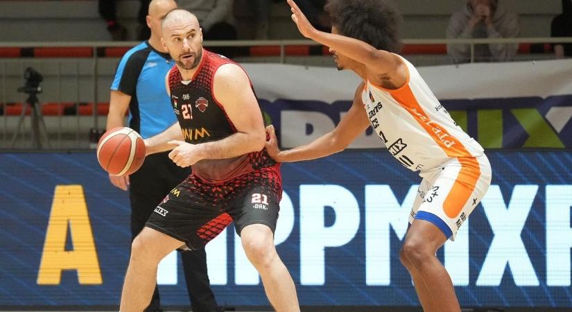 A katasztrofális első negyed okozta az OSE Lions vesztét