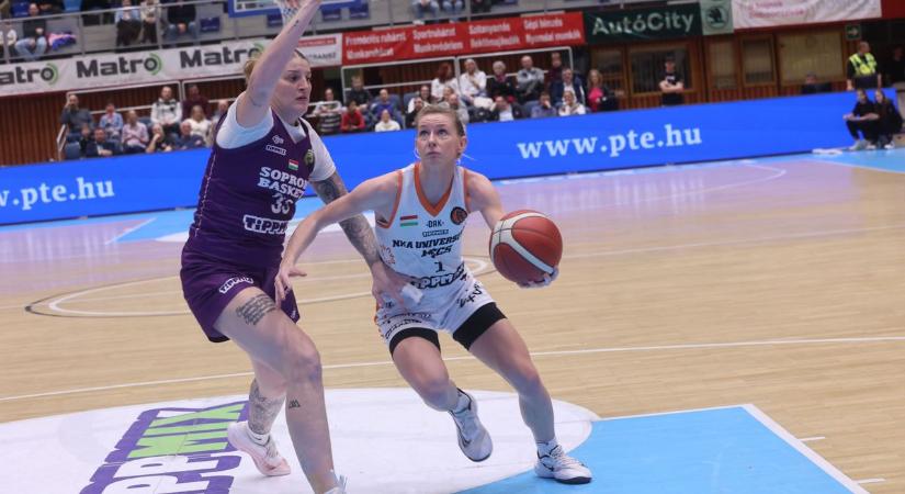 Itt már a döntő a tét: fontos győzelmet aratnának a pécsi lányok