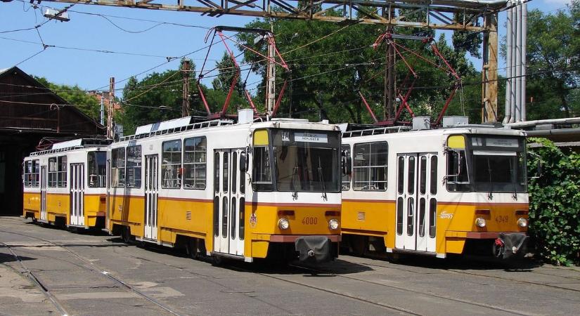 Ma közlekedik utoljára Budapest legendás villamosa, csúcstechnika váltja mindenki kedvencét – itt láthatja utoljára