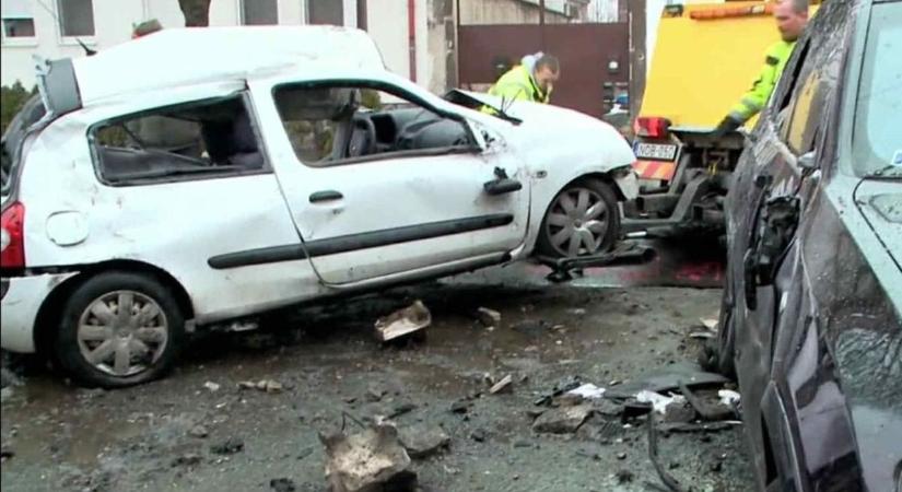 Tankként tarolt, vadászgépként repült a BMW Gyöngyösön! Így menőzött a sofőr a brutális baleset előtt