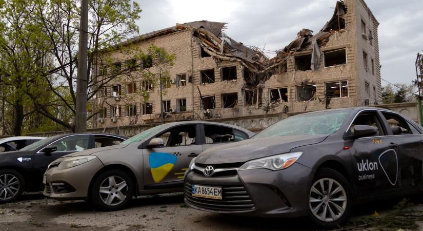 Újabb légtérsértést jelentettek Romániából, elfoglalt egy települést az orosz haderő