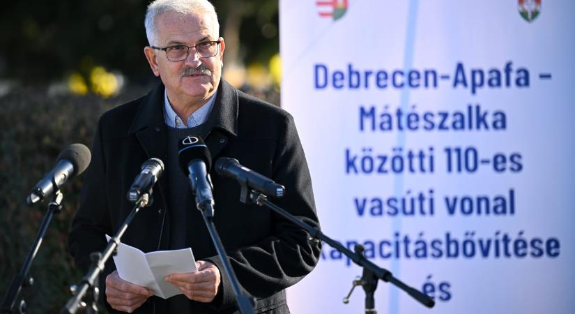 Újabb fordítás után már 140 mandátuma van a Tisza Pártnak