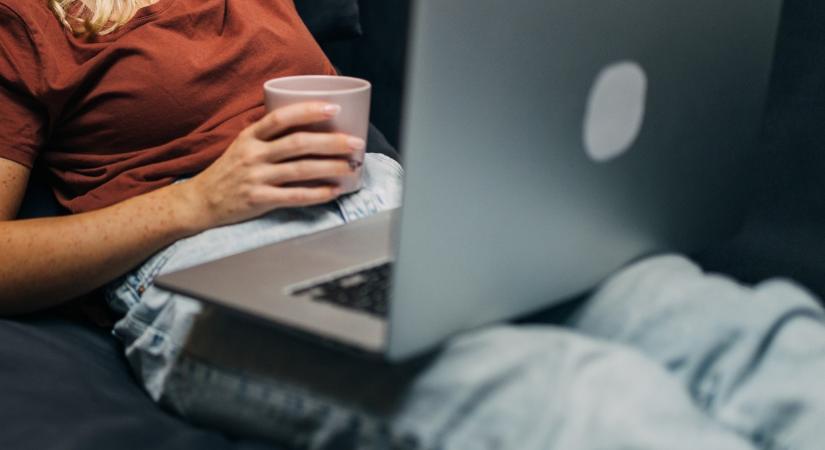 Ez történhet veled is, ha laptoppal az öledben dolgozol