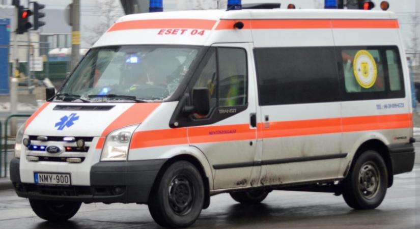 A bliccelő szegedi utas eltörte a kalauznő csuklóját