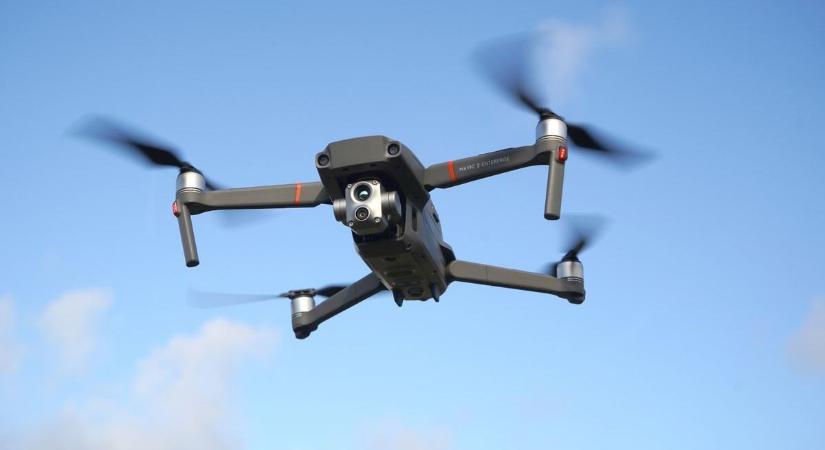 Ismeretlen drón figyeli a jobaháziakat a levegőből, panaszt tettek az önkormányzatnál