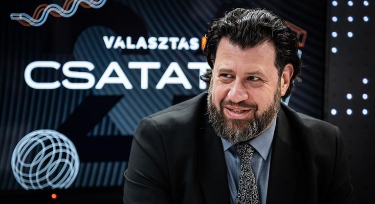 Puzsér Róbert: Amint Gyurcsány eltakarodott, Orbán Viktor védtelenné vált