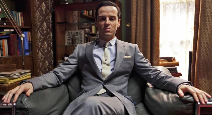 Sherlock: Sherlock – A modern londoni kavalkád, amely mégis teljesen Holmes‑ízű (kritika)