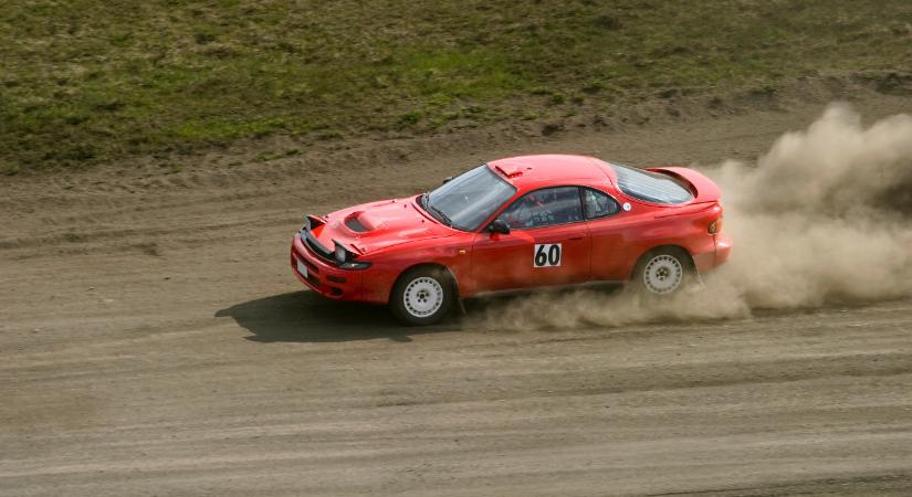 Sok kedvezmény jár ehhez a rendszámhoz