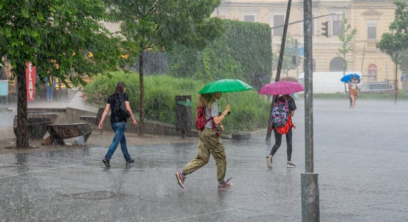 Itt a friss riasztás: Ebben a 3 vármegyében lesz a leghevesebb vihar vasárnap (térkép)