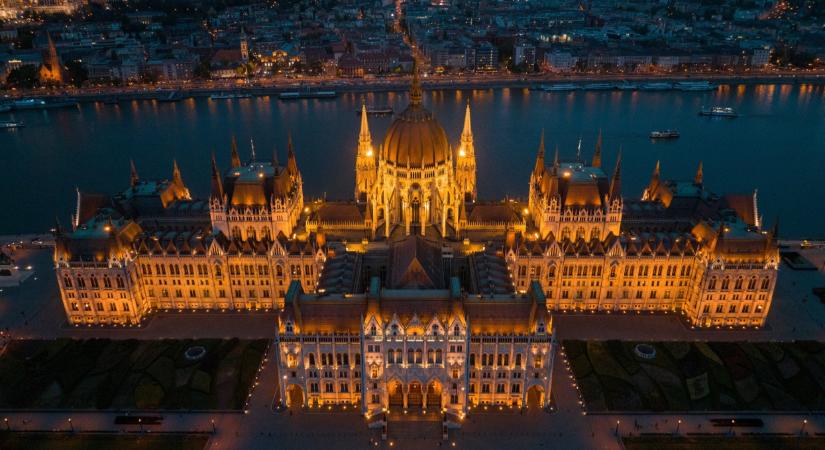 Hol fordíthat még a Tisza szombaton? Három kerületben rezeg a léc: régi motors búcsúzhat a parlamenttől