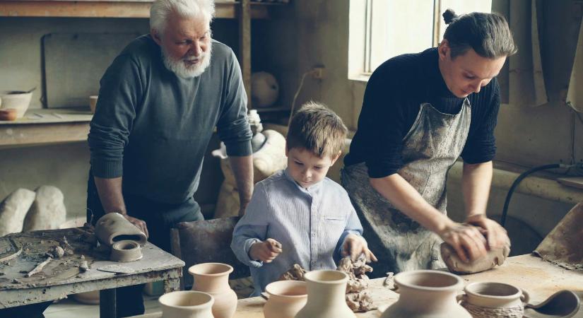 Ez az egy szokás boldogabbá tesz – és akár 8 évvel tovább élhetsz