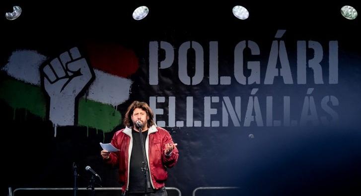 Puzsér Róbert szerint az emberek nem a jólét, hanem az elszámoltatás miatt választották Magyar Pétert