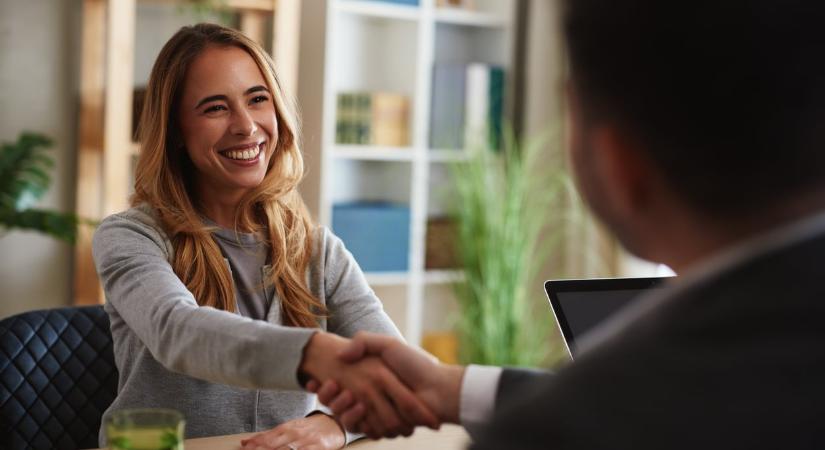 8 pszichológiai trükk, amit ismerned kell, mielőtt karriert váltasz