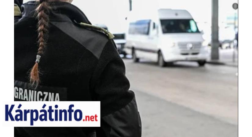 Radioaktív 100 dolláros miatt nem engedtek be egy ukrán nőt Lengyelországba