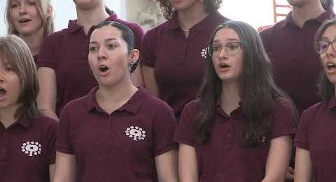 Pénteken is a zsűri elé álltak a Helikon versenyzői (tvkeszthely.hu)