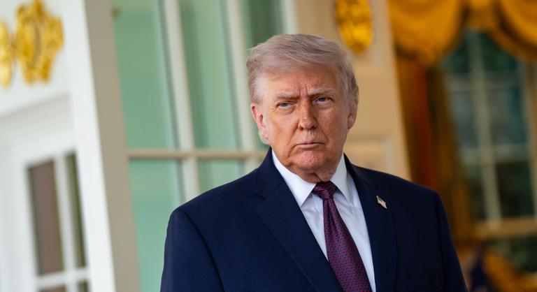 Tíz évig támadta Barack Obamát, most hatalmas összeget adna át az iráni uránkészletért Donald Trump