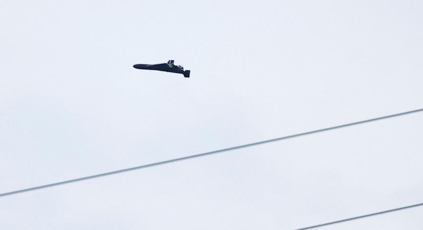 Ukrajna olajfinomítókat, Oroszország az energetikai infrastruktúrát támadta