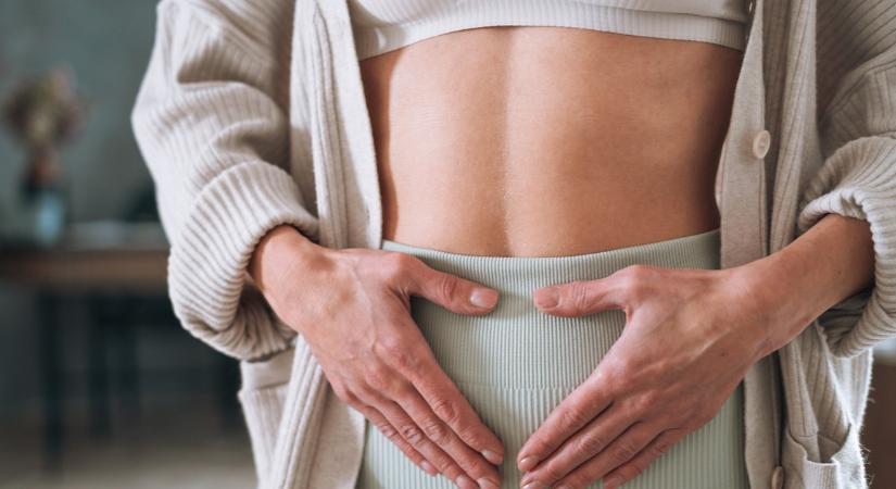 Ez a házi készítésű ital megnyugtatja a gyomrodat és gyorsan beindítja a beleidet – többé nem leszel puffadt, mint egy lufi