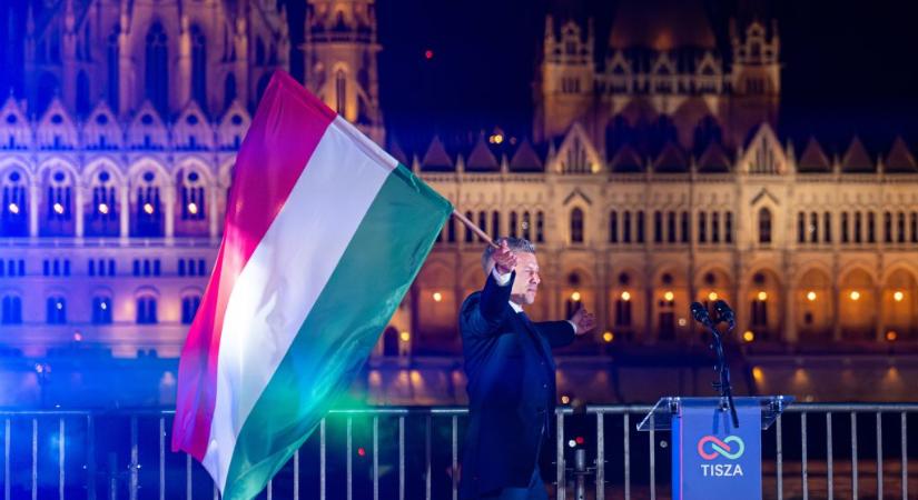 21 Kutatóközpont: A korábbi szavazótáborok mindegyikéből elszívott a Tisza