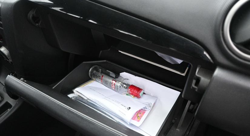 Ittas ámokfutás Székesfehérváron: két autót és egy motorost is letarolt