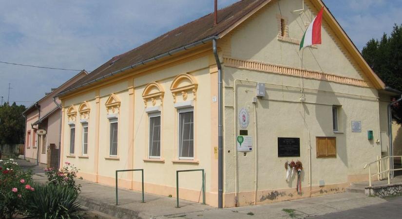 Vége a szétszórtságnak, teljesen átalakul a szociális ellátás