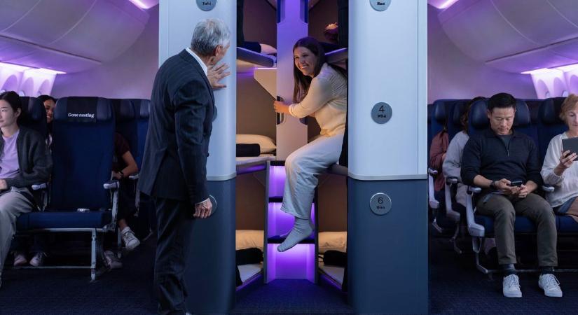 Ilyet még nem láttunk: bejelentette az első légitársaság, hálófülkéket vezet be a turistaosztályon – így lehet foglalni