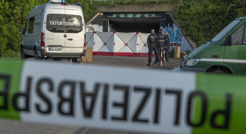 Robbanás volt egy németországi aluljáróban, egy ember meghalt és többen súlyosan megsérültek