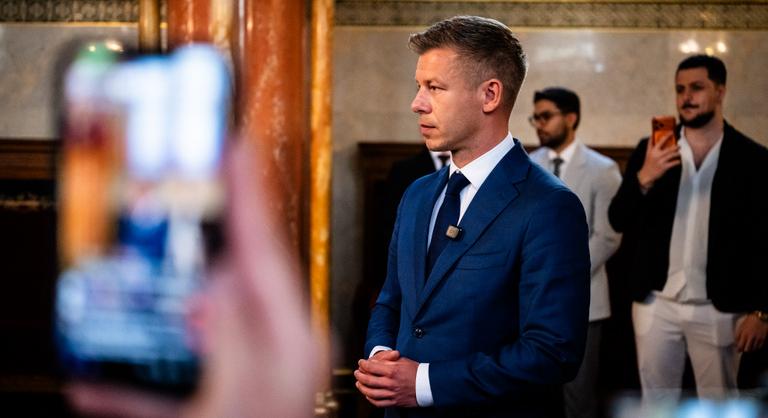 Hatalmasat ugrott a választások óta Magyar Péter követőinek száma, ez állhat a háttérben