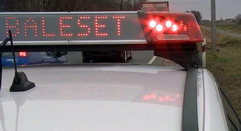 Két személyautó karambolozott a Faraktár utcán