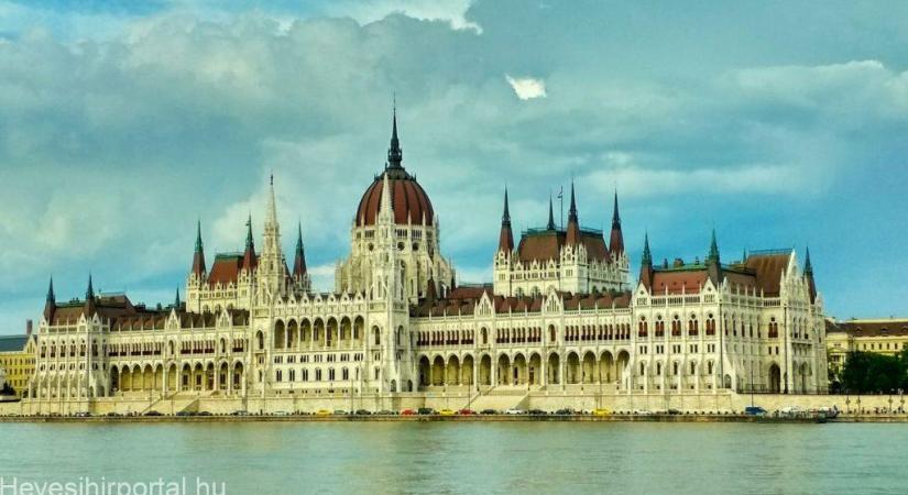 Egyeztettek az új Országgyűlés működéséről a parlamentbe jutott pártok