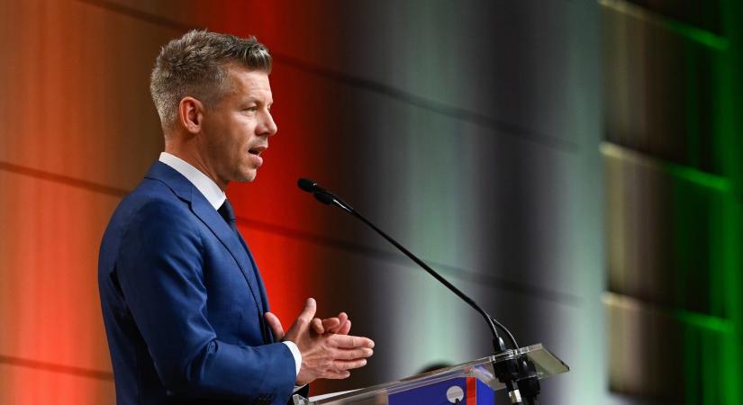 Nyílt levelet kapott Magyar Péter, a Tisza párt nevére hivatkozva kérik ezt tőle