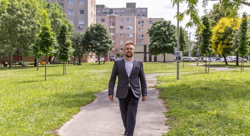 A Tisza-kormány segítségét kérte Győr polgármestere, a városba hívta Magyar Pétert