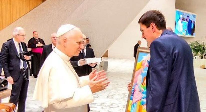 Vollein Ferenc festőművész nagy turnéja a Balaton körül – 17 éve járja a saját útját