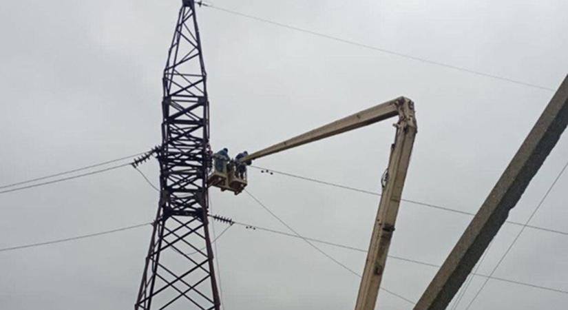 Ukrajna energiainfrastruktúráját támadták meg az oroszok, mintegy 400 ezren maradtak áram nélkül