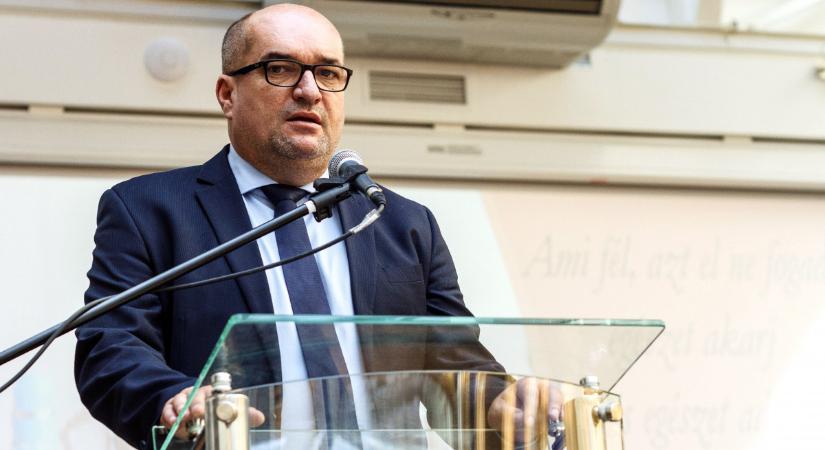 Megerősítették pozíciójában a kárpátaljai magyarság vezetőjét