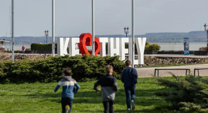 Újraszámolás után magabiztosan nyert a Tisza jelöltje a keszthelyi körzetben