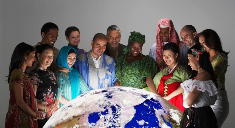 Tudod, melyik ország népviselete van a képen? Trükkös villámkvíz