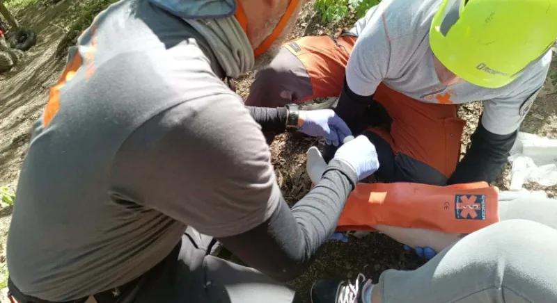 Megcsúszott és megsérült nőt mentettek a börzsönyi hegyimentők