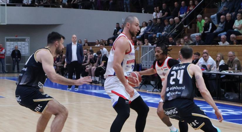 Meghosszabbította paksi szerződését a volt válogatott játékos