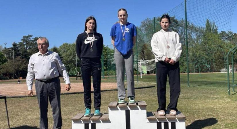 Atlétika – “Háromból három” a református országos bajnokságon