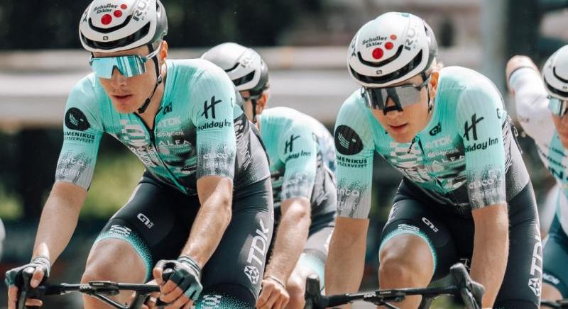 Elvesztette a srga trikt Bosznia-Hercegovinban a Team United Shipping